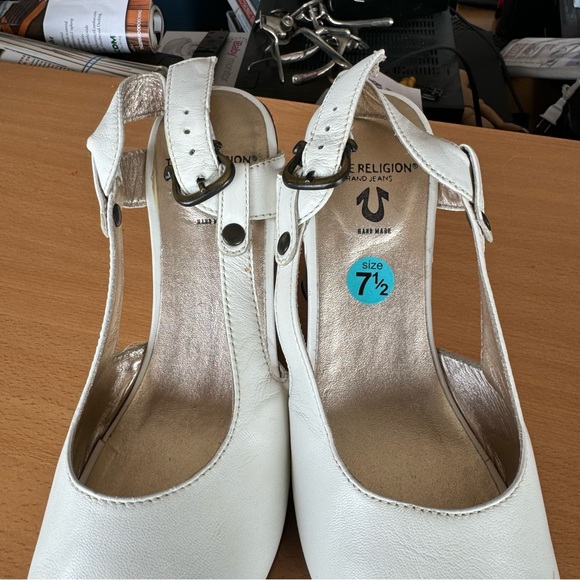 True Religion Wedge Heel Shoes - Picture 8 of 10